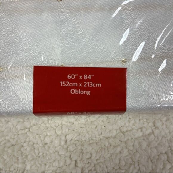 Wegmans Jem White Gold Metallic Polka Ombré Squares Oblong Holiday Tablecloth - Picture 5 of 11